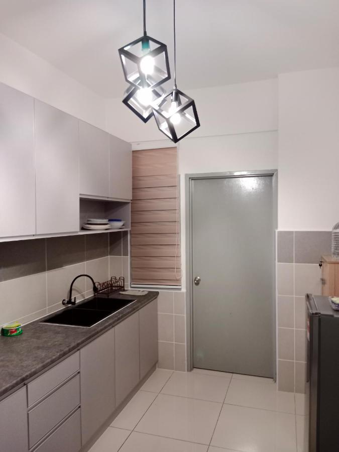 Muslim Homestay At Meru Ипох Екстериор снимка